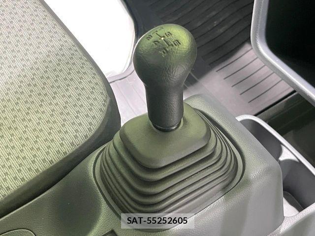 Suzuki CARRY TRUCK 2019-05 7271676-2
