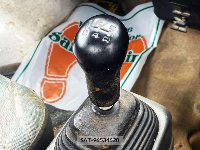 Suzuki CARRY TRUCK 2000-01 7271674-3