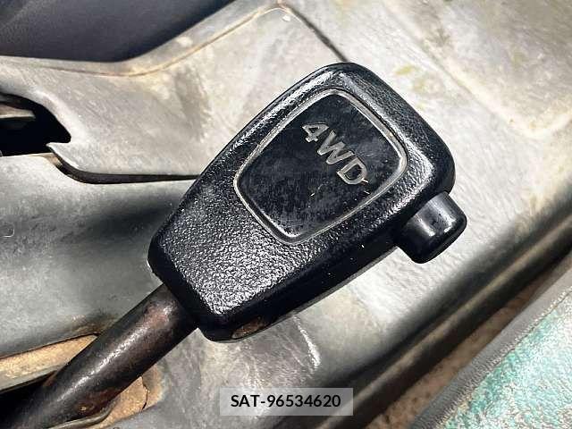 Suzuki CARRY TRUCK 2000-01 7271674-4