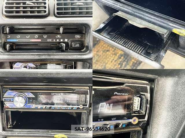 Suzuki CARRY TRUCK 2000-01 7271674-5