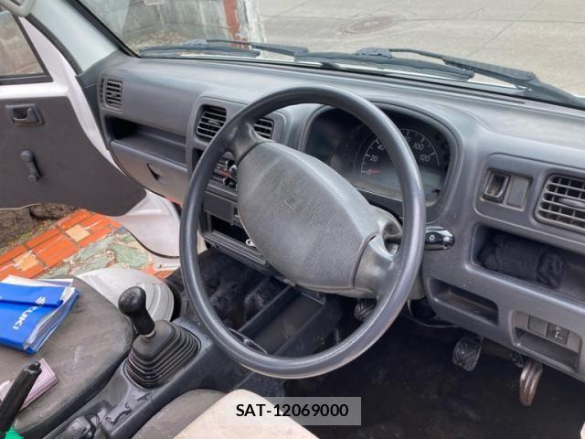 Suzuki CARRY TRUCK 2013-05 7326108-10