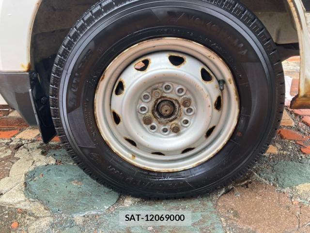 Suzuki CARRY TRUCK 2013-05 7326108-4