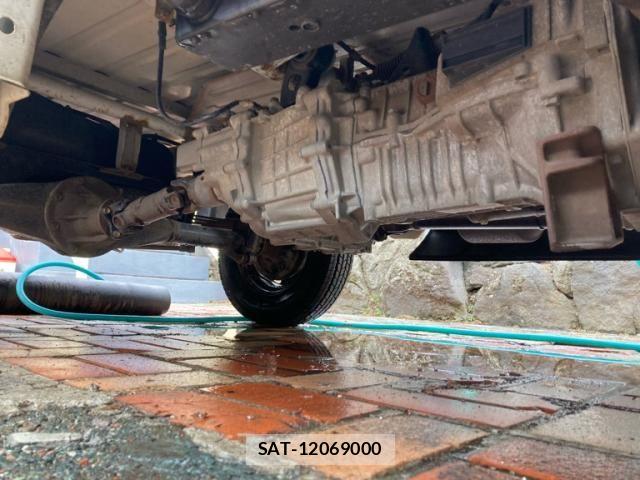 Suzuki CARRY TRUCK 2013-05 7326108-8