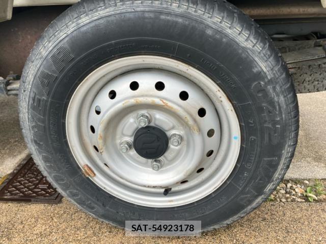 Suzuki CARRY TRUCK 2010-09 7326115-7