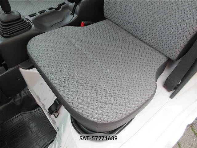 Suzuki CARRY TRUCK 2019-01 7326116-21