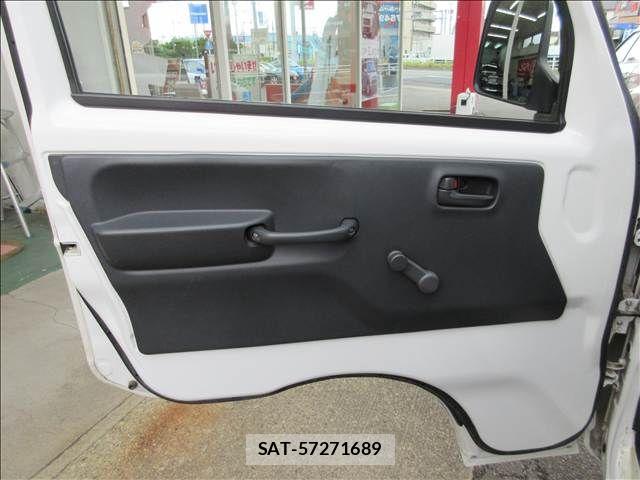 Suzuki CARRY TRUCK 2019-01 7326116-23