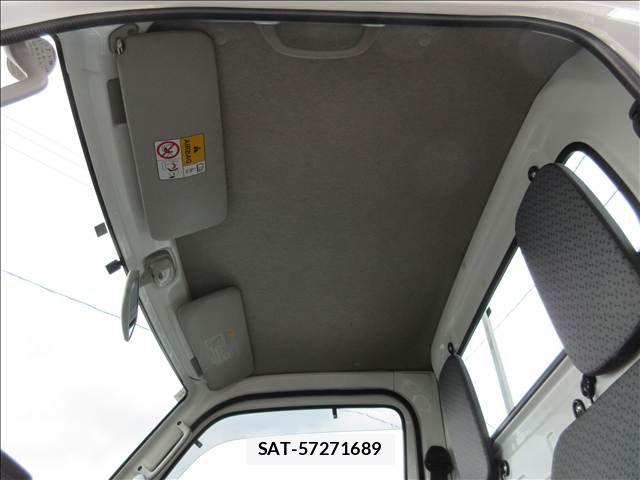 Suzuki CARRY TRUCK 2019-01 7326116-27