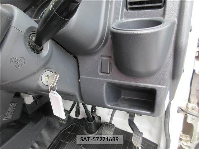 Suzuki CARRY TRUCK 2019-01 7326116-6