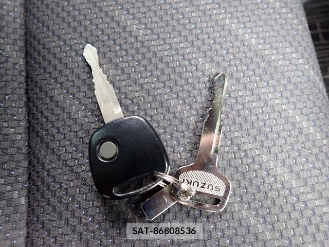Suzuki CARRY TRUCK 2024-05 7326117-28
