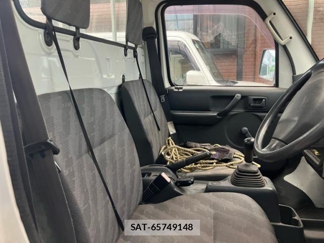 Suzuki CARRY TRUCK 2004-01 7357114-9