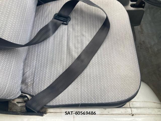 Suzuki CARRY TRUCK 1986-07 7357115-12