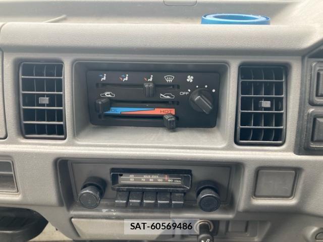 Suzuki CARRY TRUCK 1986-07 7357115-15