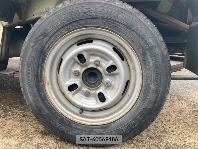 Suzuki CARRY TRUCK 1986-07 7357115-4