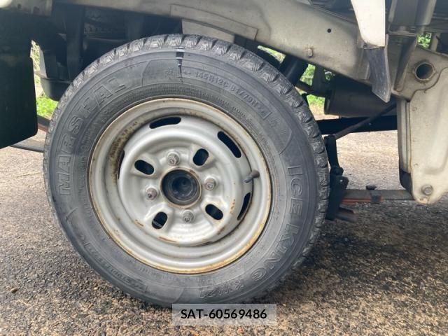 Suzuki CARRY TRUCK 1986-07 7357115-7