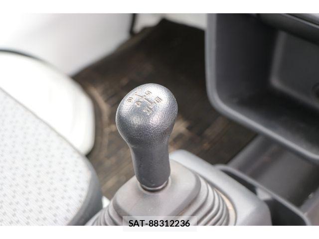 Suzuki CARRY TRUCK 2019-05 7357109-4