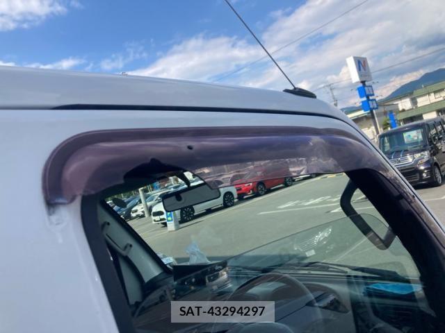 Suzuki CARRY TRUCK 2002-07 7453375-7