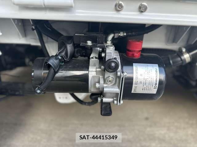Suzuki CARRY TRUCK 2026-04 7453358-18