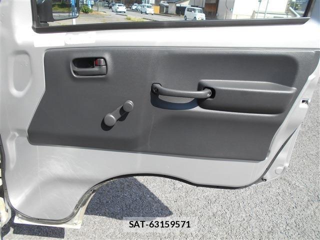 Suzuki CARRY TRUCK 2019-03 7453369-13