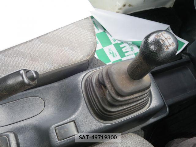 Suzuki CARRY TRUCK 2009-04 7453370-13