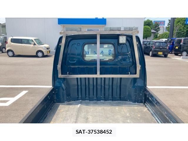 Suzuki CARRY TRUCK 1999-01 7453373-16