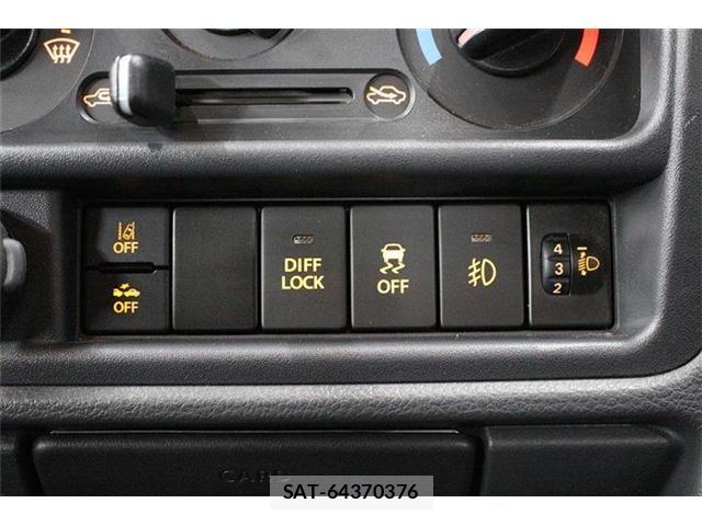 Suzuki CARRY TRUCK 2024-03 7508327-18