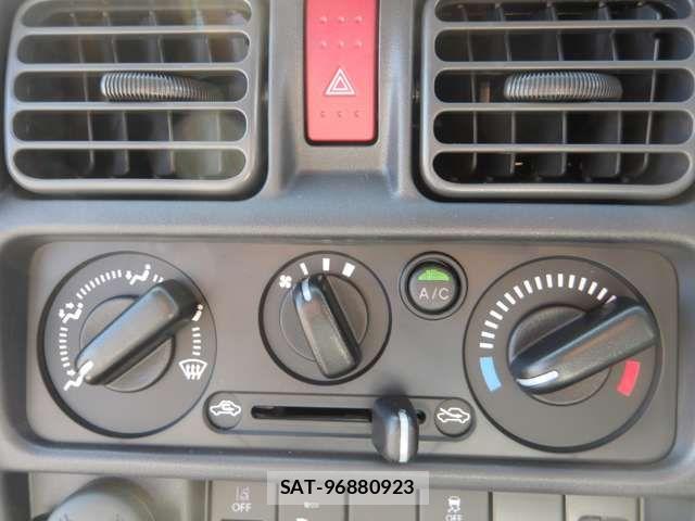 Suzuki CARRY TRUCK 2025-09 7561921-15