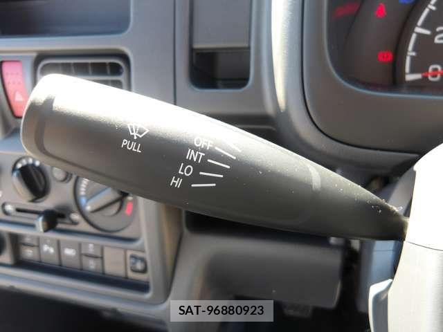 Suzuki CARRY TRUCK 2025-09 7561921-18