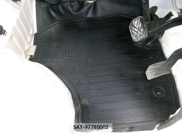 Suzuki CARRY TRUCK 2015-11 7615420-29