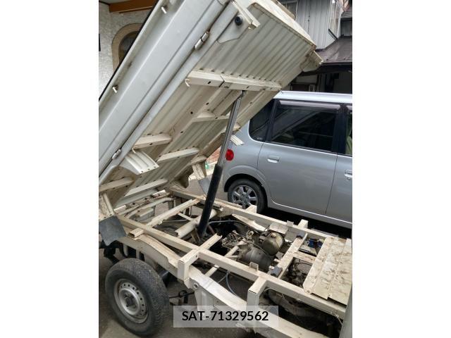 Suzuki CARRY TRUCK 1997-04 7615422-9