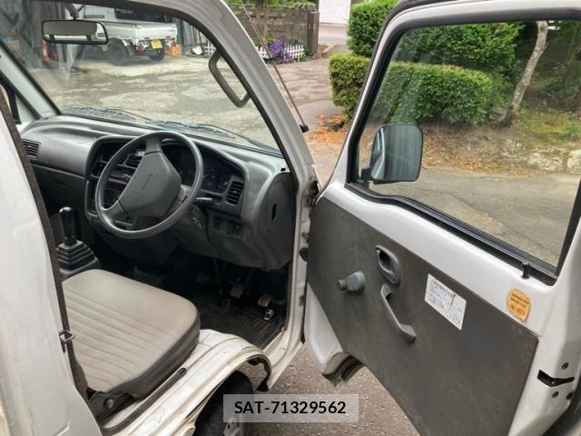 Suzuki CARRY TRUCK 1997-04 7615422-16