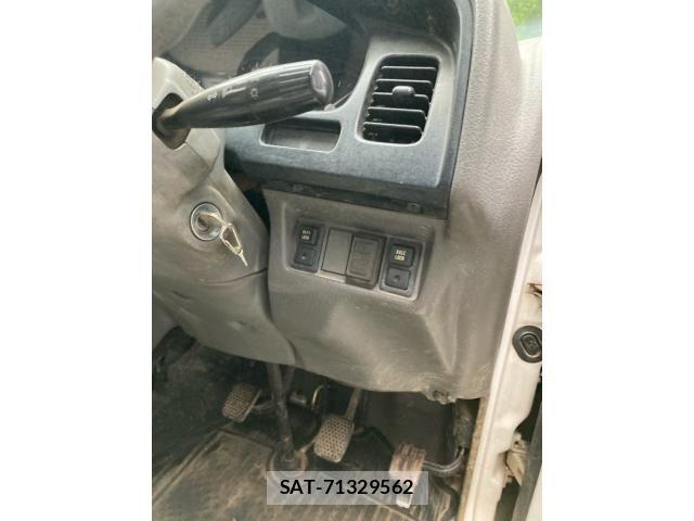 Suzuki CARRY TRUCK 1997-04 7615422-19