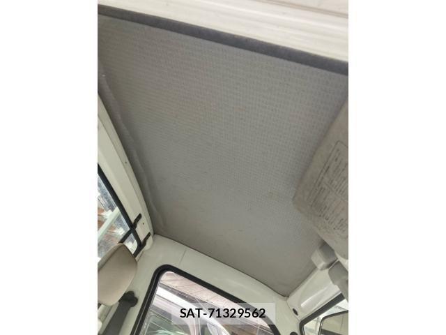 Suzuki CARRY TRUCK 1997-04 7615422-23