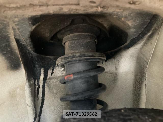 Suzuki CARRY TRUCK 1997-04 7615422-4