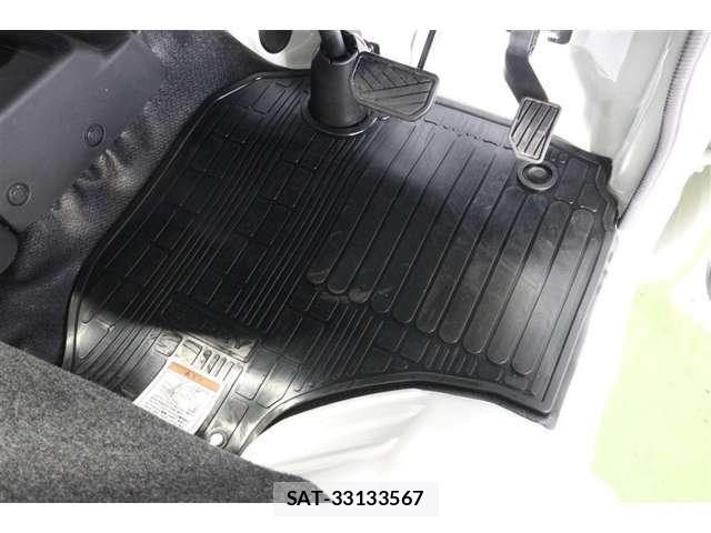 Suzuki CARRY TRUCK 2024-08 7721774-19
