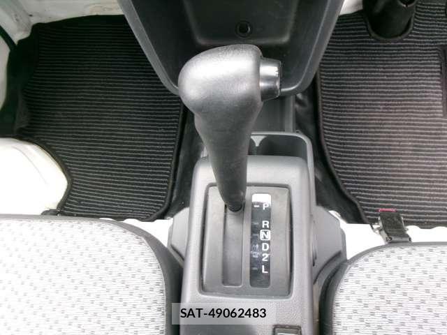 Suzuki CARRY TRUCK 2017-03 7721772-9
