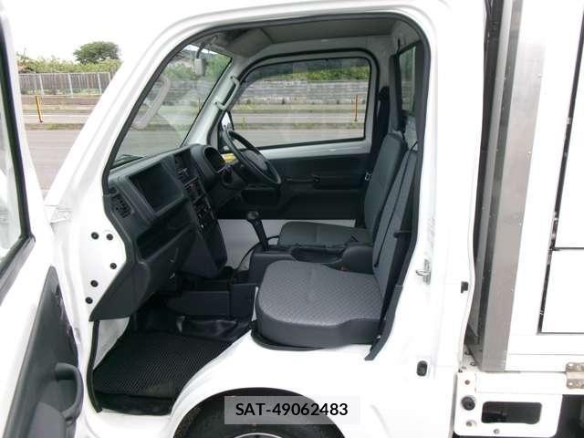 Suzuki CARRY TRUCK 2017-03 7721772-15