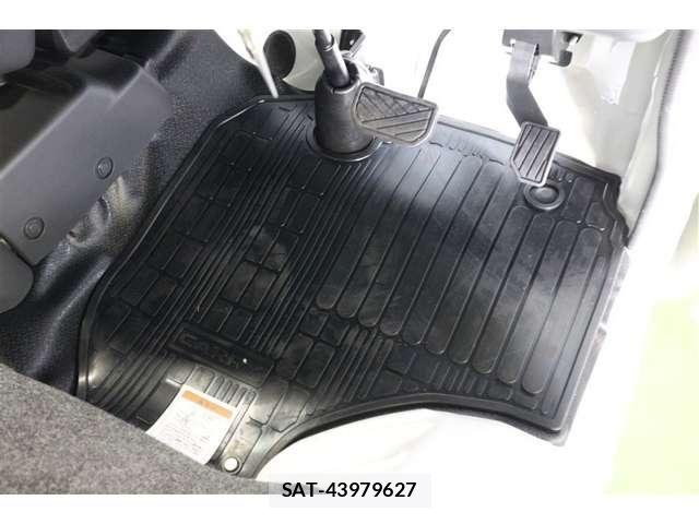 Suzuki CARRY TRUCK 2025-03 7721771-20