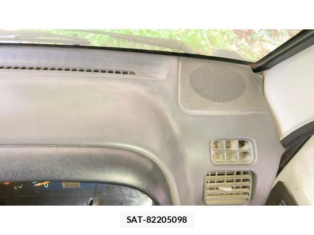 Suzuki CARRY TRUCK 2001-05 7721782-14