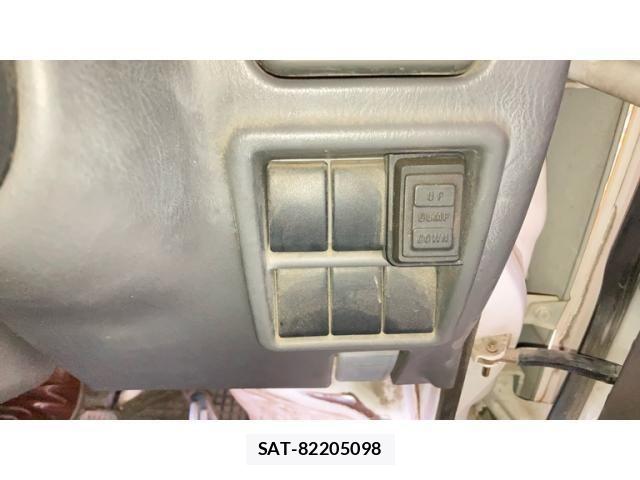 Suzuki CARRY TRUCK 2001-05 7721782-15