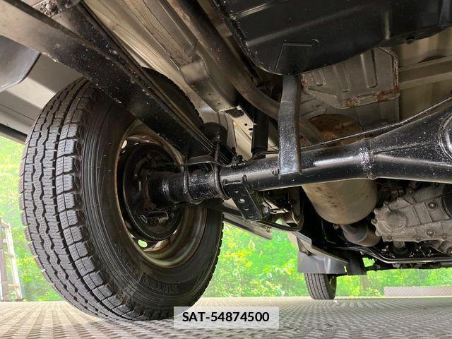 Suzuki CARRY TRUCK 2017-08 7721775-18