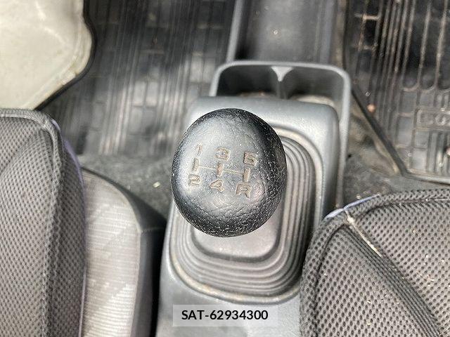 Suzuki CARRY TRUCK 2006-06 7902394-8