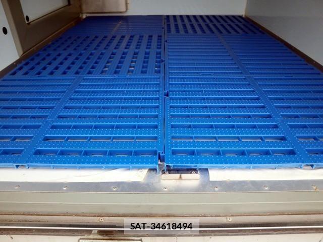 Suzuki CARRY TRUCK 2020-04 7960898-12