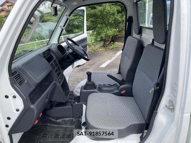 Suzuki CARRY TRUCK 2019-01 7978765-13
