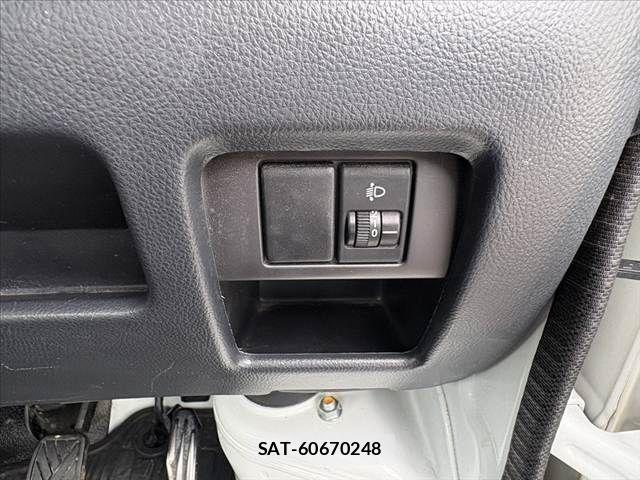 Suzuki CARRY TRUCK 2010-08 7978767-5