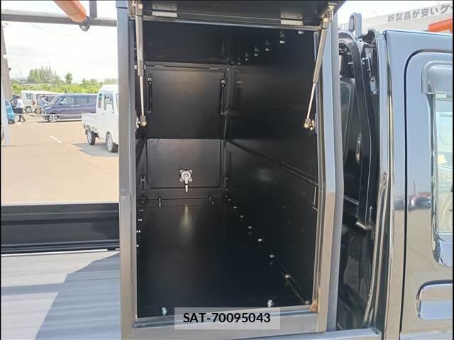 Suzuki CARRY TRUCK 2020-05 7978764-19