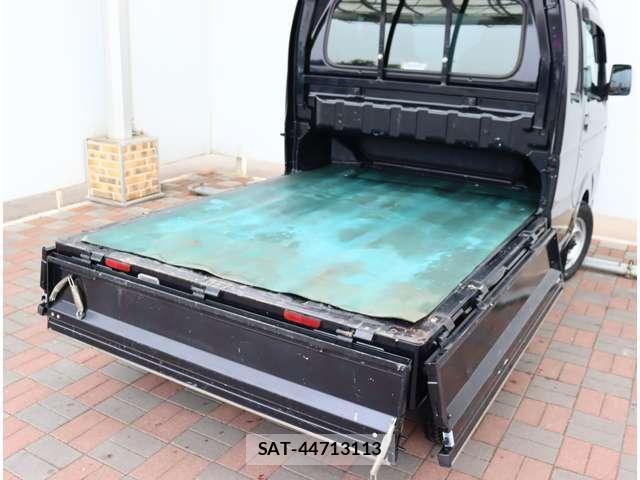 Suzuki CARRY TRUCK 2018-09 8034757-22