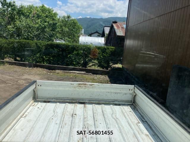 Suzuki CARRY TRUCK 2010-06 8034769-18