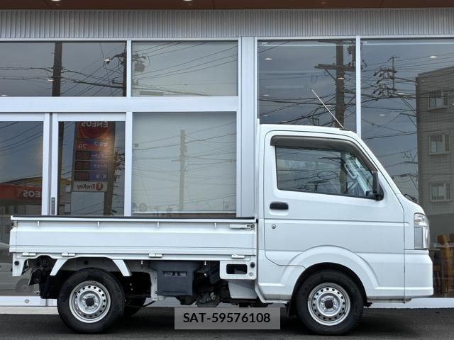 Suzuki CARRY TRUCK 2016-07 8034758-10