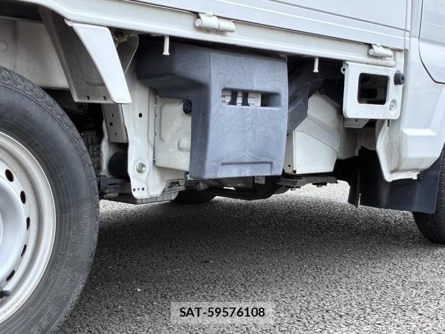 Suzuki CARRY TRUCK 2016-07 8034758-28