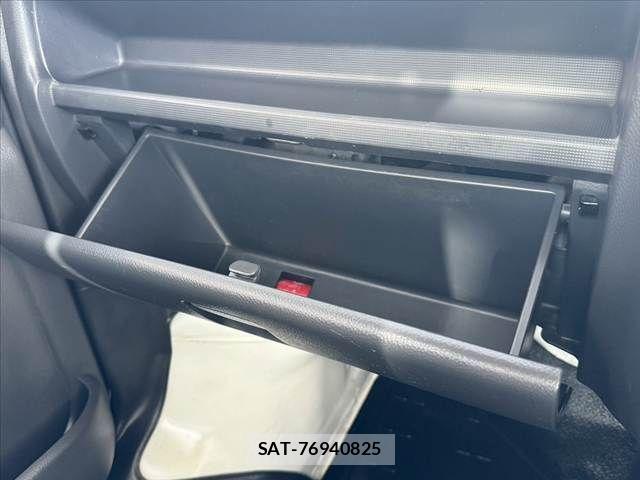 Suzuki CARRY TRUCK 2005-03 8034767-21